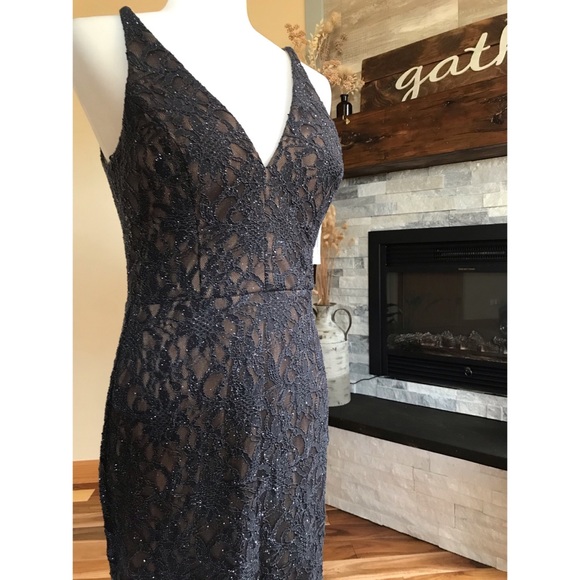 Betsy & Adam Evening Dress, 8 - Picture 6 of 10